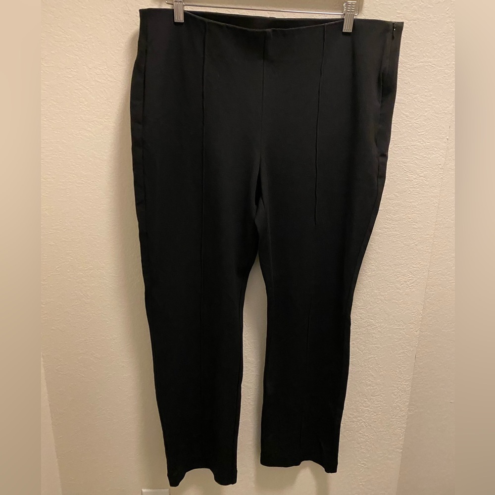 Chico's Black Lindy Side Zip Pants Size 2.5 (Large) New Without Tag